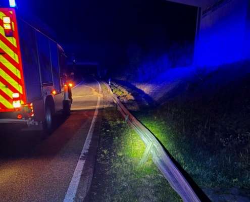Groß (WhatsApp Image 2026-10-17 at 08.00.36 (14))
